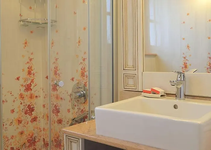 Bed & Breakfast Swan Deluxe 1890 Cesme